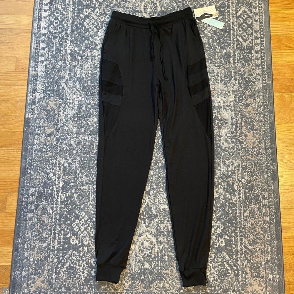 Women’s lightweight joggers